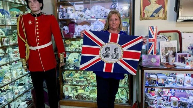 Αυστραλία: Η γιαγιά με τη μεγαλύτερη συλλογή βασιλικών αναμνηστικών