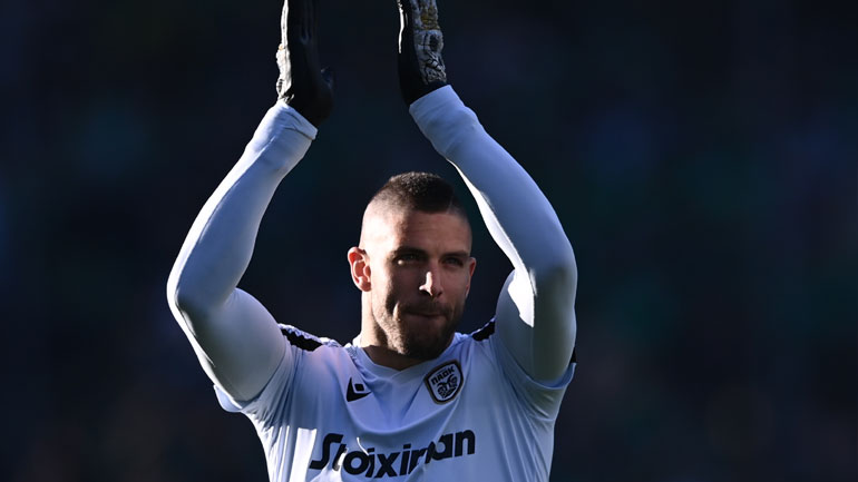 Πασχαλάκης: «Αποχωρώ από την ομάδα που πήρα και έδωσα χαρά, σας ευχαριστώ για όλα»