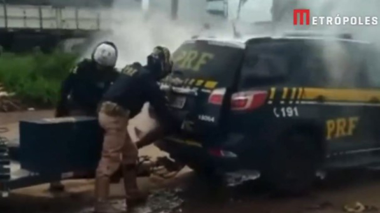 Βραζιλία: Σοκ από τον θάνατο άνδρα – Αστυνομικοί τον έκλεισαν σε πορτ μπαγκάζ με καπνογόνο – ΠΡΟΣΟΧΗ: Σκληρές εικόνες