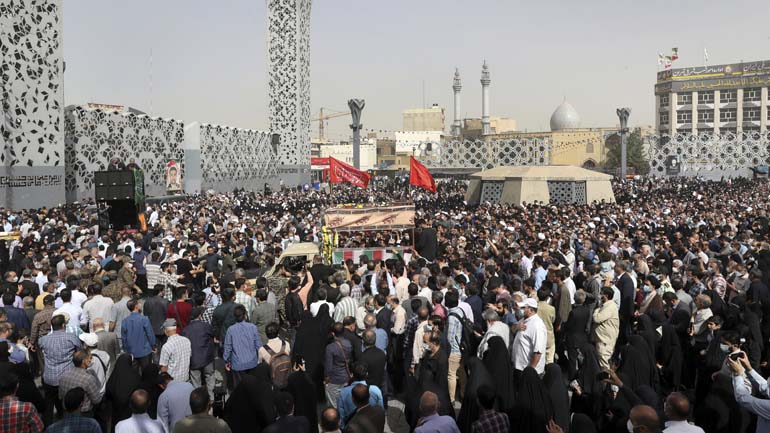 Ιράν: Διαδηλώσεις μετά την κατάρρευση κτιρίου, όπου σκοτώθηκαν 24 άνθρωποι