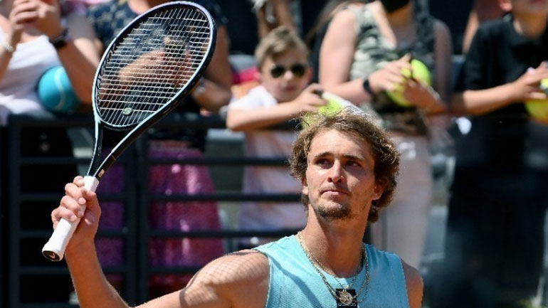 Ρολάν Γκαρός: Πρόκριση χωρίς… δράμα για τον Ζβέρεφ