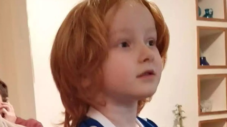 Μητέρα Ράινερ: Με είχε απειλήσει με μαχαίρι μπροστά στο παιδί