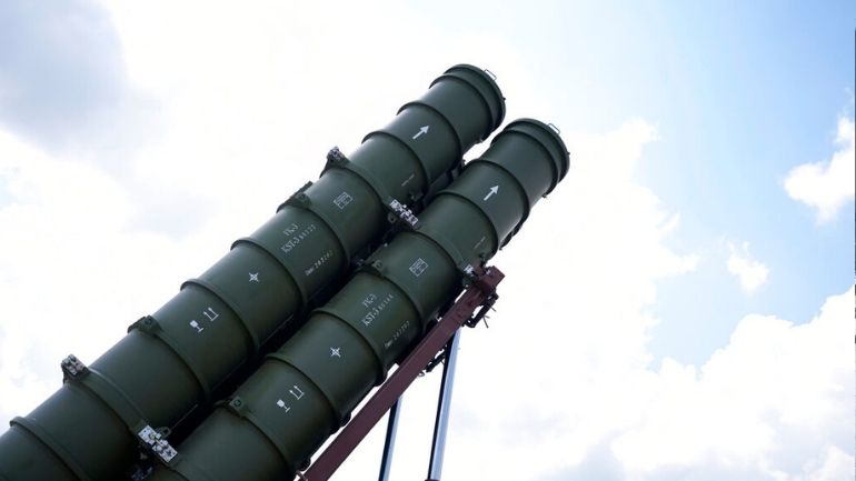 El Pais: Η Μαδρίτη θα στείλει αντιαεροπορικούς πυραύλους στη Λετονία El Pais: Η Μαδρίτη θα στείλει αντιαεροπορικούς πυραύλους στη Λετονία