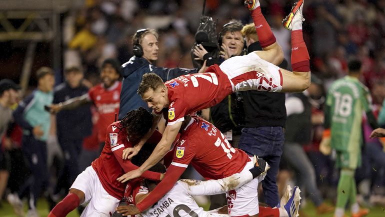 Άγγλια: Eπέστρεψε στην Πρέμιερ Λιγκ μετά από 23 χρόνια η Νότιγχαμ Φόρεστ!