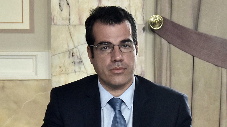 Πλεύρης για εμβόλιο κορωνοϊού: «Από την πορεία της πανδημίας θα εξαρτηθεί η υποχρεωτικότητα της τέταρτης δόσης»