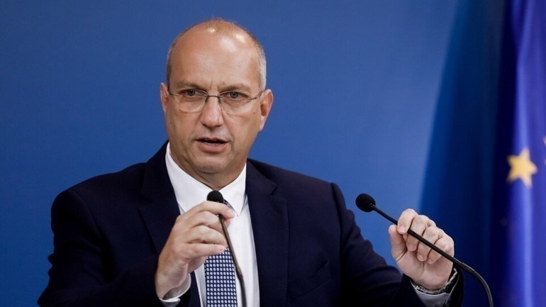 Οικονόμου: Απρόκλητη και παράνομη η κατάληψη των δύο ελληνικών τάνκερ στο Ιράν