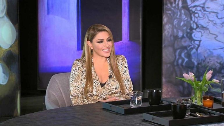 Η Έλενα Παπαρίζου για τα κιλά της: «Το σώμα αλλάζει, τι να κάνουμε, δεν είμαι πλέον 20»