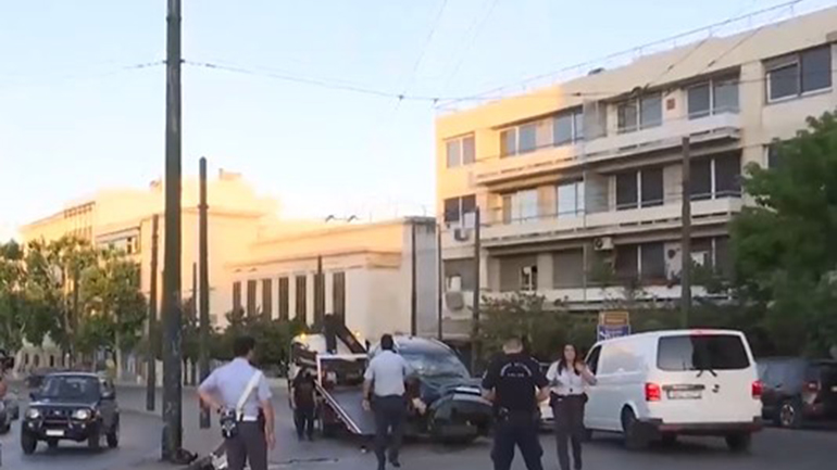 Σοβαρό τροχαίο με τρεις τραυματίες στους Στύλους του Ολυμπίου Διός