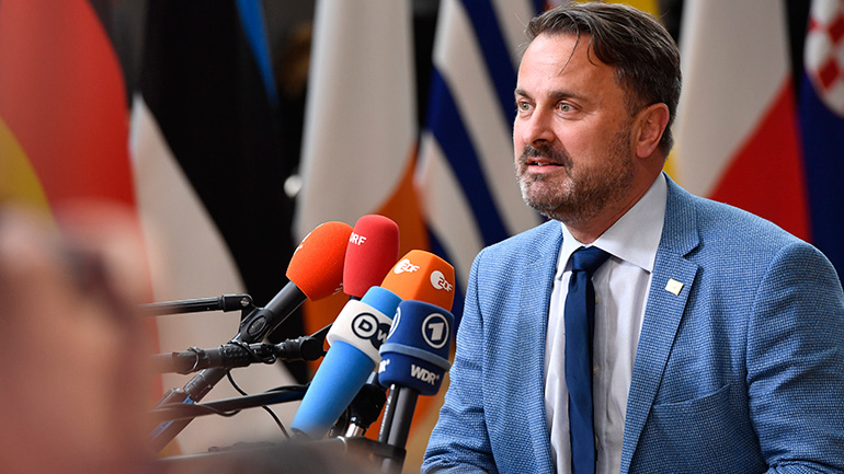 Αισιόδοξος ο πρωθυπουργός του Λουξεμβούργου ότι θα βρεθεί «συμβιβαστική λύση» για το πετρελαϊκό εμπάργκο στη Ρωσία