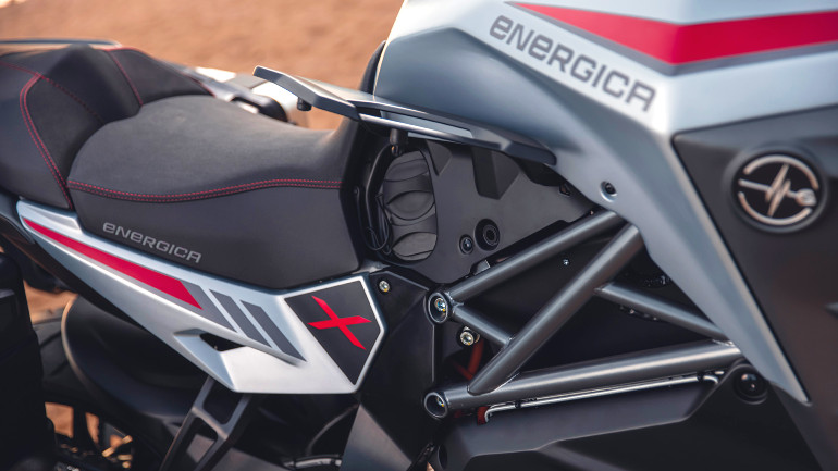 Ο ηλεκτροκινητήρας είναι ολοκαίνουριος με ένα υβριδικό σύστημα Brushless, πατέντα της Energica.