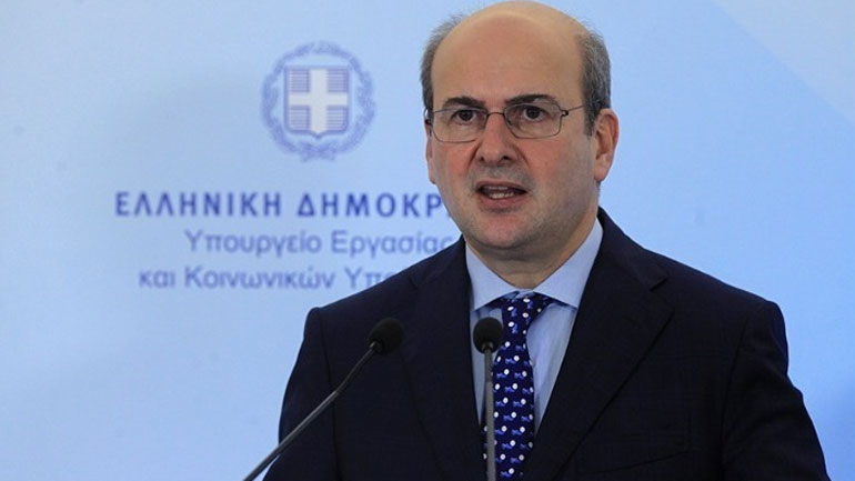 Χατζηδάκης: Η κυβέρνηση επιδιώκει την ανάμειξη των πανεπιστημίων στην κατάρτιση