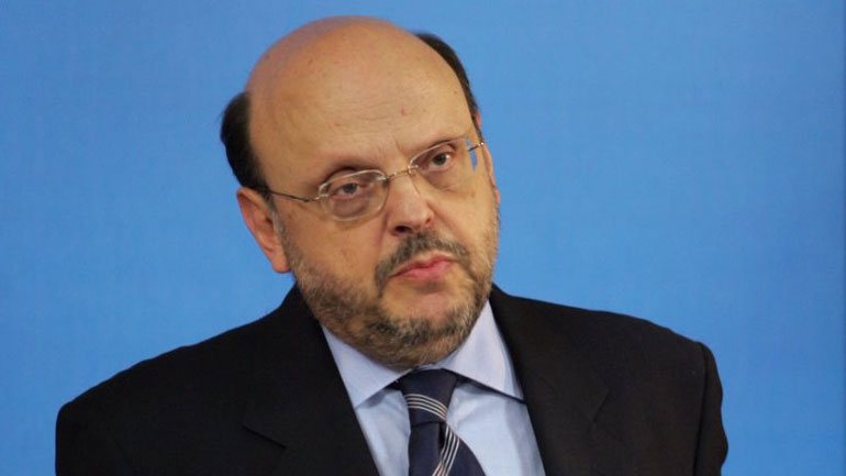 Μόνο ο Ευ. Αντώναρος έχει άποψη και φωνή;