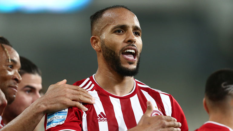 Προάγγελος ανανέωσης Ολυμπιακού-Ελ Αραμπί: «Το σήμα στην καρδιά»