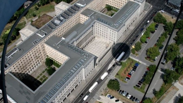 DW: Γενναία επιδότηση καυσίμων από σήμερα στη Γερμανία