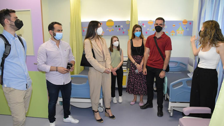 Εργαζόμενοι ΟΠΑΠ στα παιδιατρικά νοσοκομεία