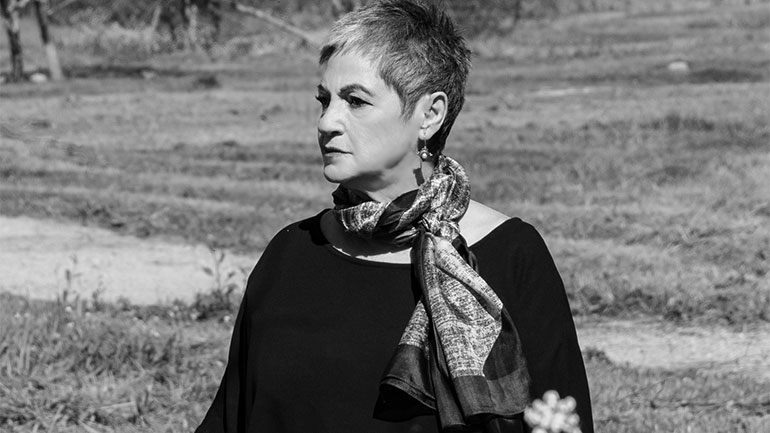 Η Βούλα Σαββίδη επιστρέφει στη δισκογραφία – Πρώτο single «Το έργο»