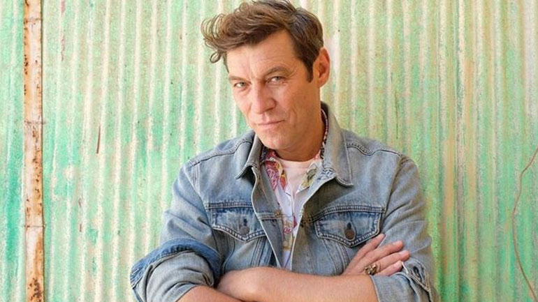 Γιάννης Στάνκογλου: «Έχω γυρίσει με σπασμένη μύτη από κλαμπ, με έχουν δει μέσα σε κλούβα των ΜΑΤ»