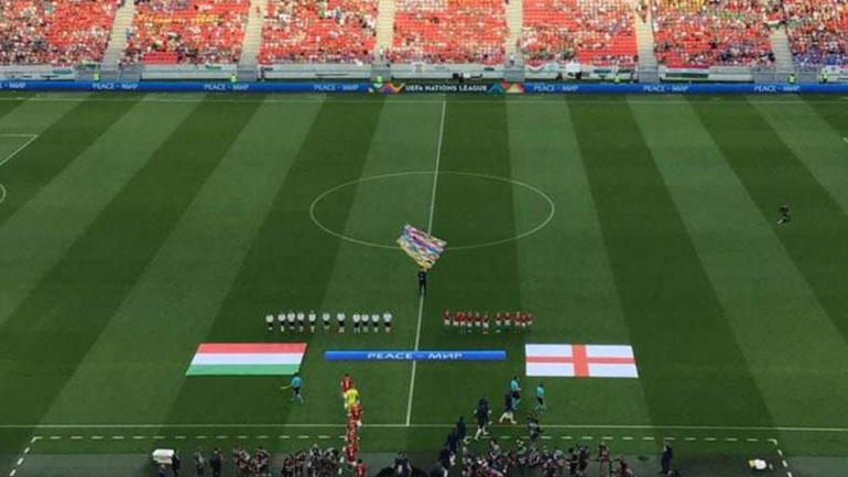 Ουγγαρία–Αγγλία: 30.000 ανήλικοι αποδοκίμασαν τους παίκτες των «τριών λιονταριών» για το «Black Lives Matters»