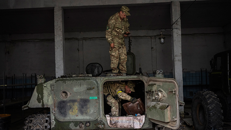Η Ρωσία υποστηρίζει πως ουκρανικές μονάδες αποσύρονται από το Σεβεροντονέτσκ