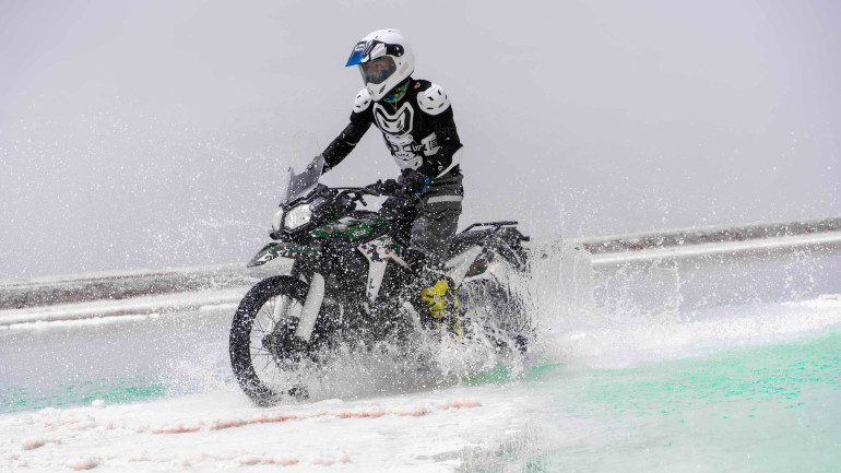 Στην Ελλάδα το Voge 300 Rally στην τιμή των 4.645€