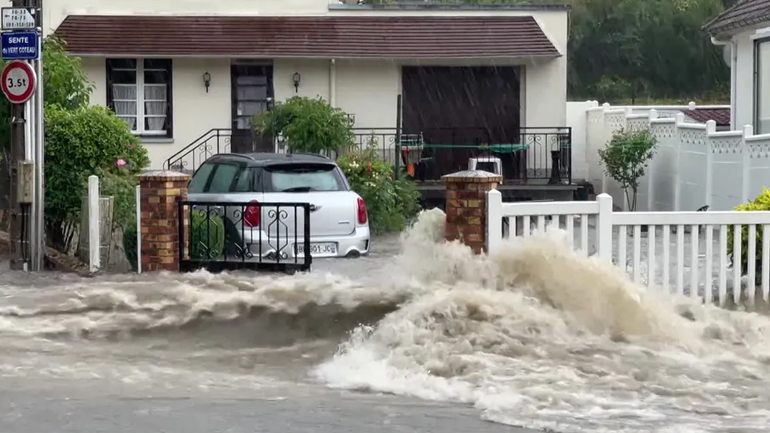 Γαλλία: Μία νεκρή από τις σφοδρές καταιγίδες που έπληξαν τη χώρα