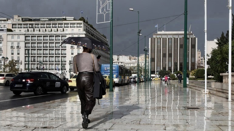 Τοπικές βροχές και καταιγίδες αναμένονται και την Τετάρτη σε πολλές περιοχές της χώρας