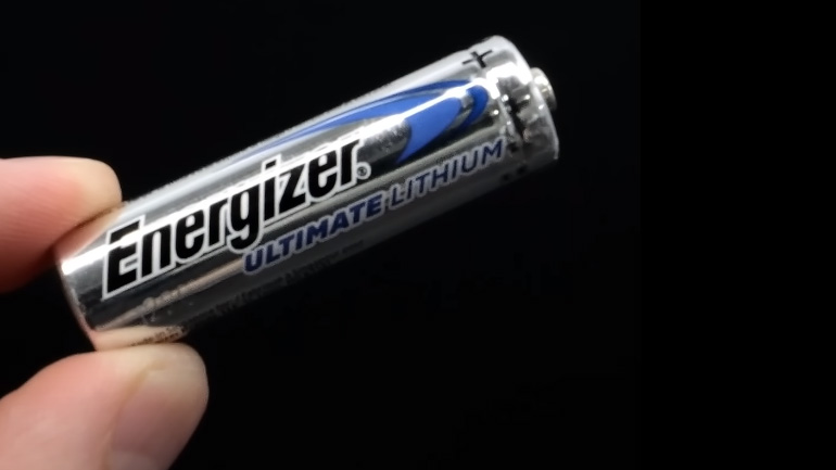 Πόσο επικίνδυνο είναι το λίθιο μιας μπαταρίας;