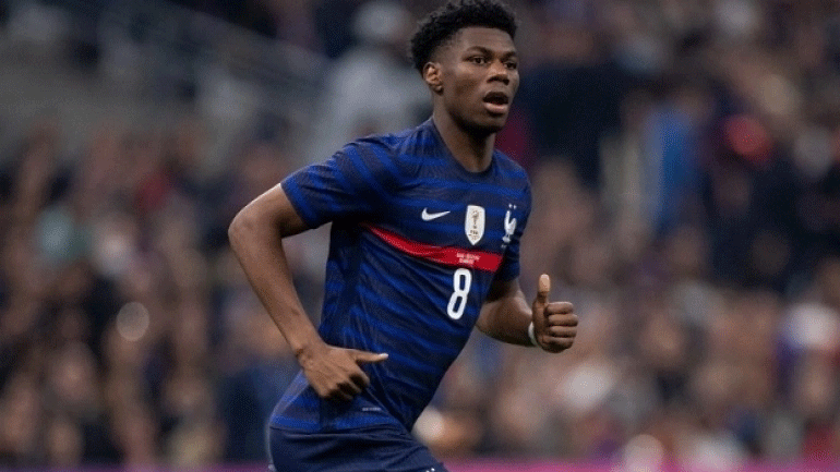 Ρεάλ Μαδρίτης: Περνάει ιατρικές εξετάσεις και υπογράφει έως το 2027 ο Τσουαμενί