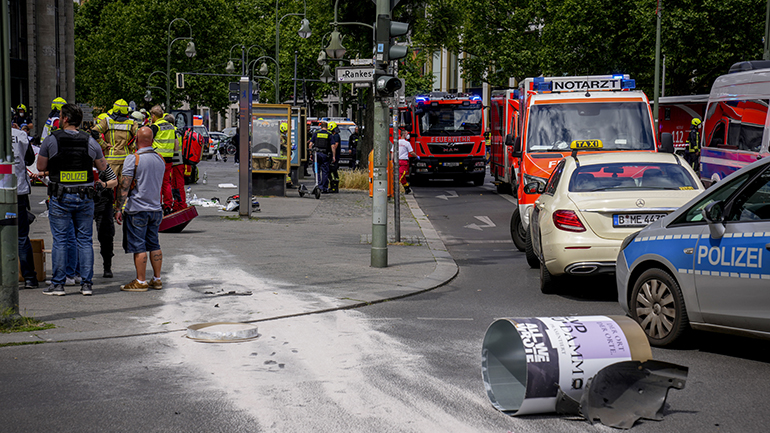 Βερολίνο: Ένας νεκρός και τουλάχιστον 30 τραυματίες όταν όχημα έπεσε πάνω σε πλήθος – Συνελήφθη ο οδηγός