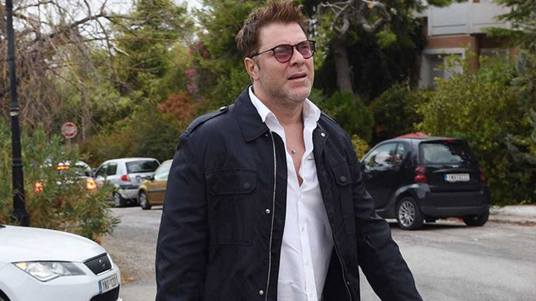 Συγκλονίζει ο Χρήστος Χολίδης: «Ο πατέρας μου έχασε τα νεφρά του από κορωνοϊό»