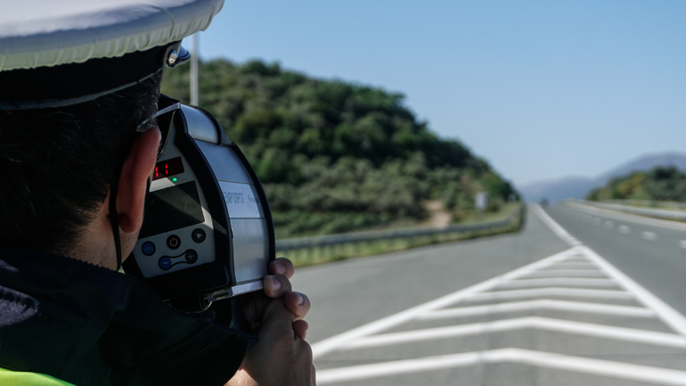 Αγίου Πνεύματος: Αυξημένα τα μέτρα της Τροχαίας στην επικράτεια