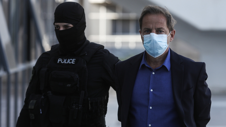 Πρώην συνεργάτης Λιγνάδη στη δίκη: «Δασκαλεμένα ανήλικα αγόρια τον συνόδευαν στο θέατρο»