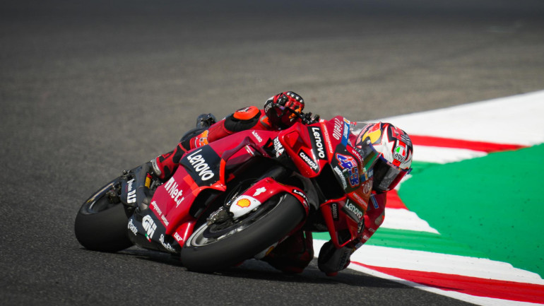 Πέρυσι είχε δύο νίκες με την εργοστασιακή Ducati.