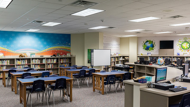 Αλγερία: Βουλευτής διώκεται επειδή έδωσε «σκονάκι» στην κόρη του για να περάσει τις εξετάσεις