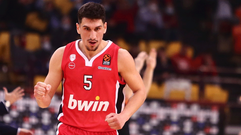 Λαρεντζάκης: «Συγκεντρωμένοι για την κατάκτηση του ελληνικού πρωταθλήματος»