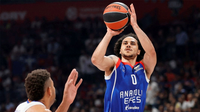 Έδεσε έως το 2024 τον Σέιν Λάρκιν η Αναντολού Εφές