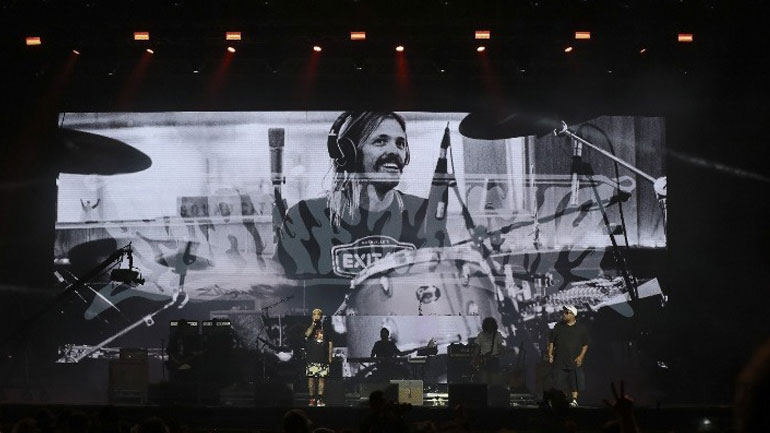 Οι Foo Fighters ανακοίνωσαν συναυλίες αφιερωμένες στον Τέιλορ Χόκινς