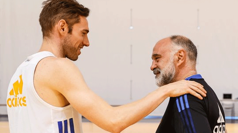 Στην προπόνηση της Ρεάλ Μαδρίτης ο Πάμπλο Λάσο μετά το έμφραγμα