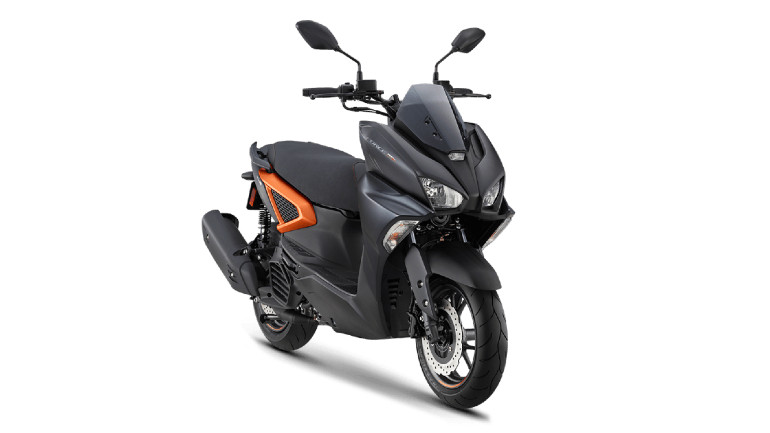 Νέο σπορ scooter X-Force από τη Yamaha