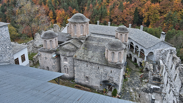 Κατερίνη: Με οδηγό μια ξεχασμένη φωτογραφία, η αναστήλωση ενός «πληγωμένου» μοναστηριού