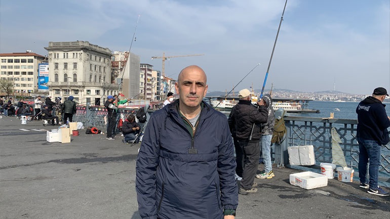 Η χαμένη τιμή της δημοσιογραφικής ηθικής και το επαγγελματικό ατόπημα του Μανώλη Κωστίδη