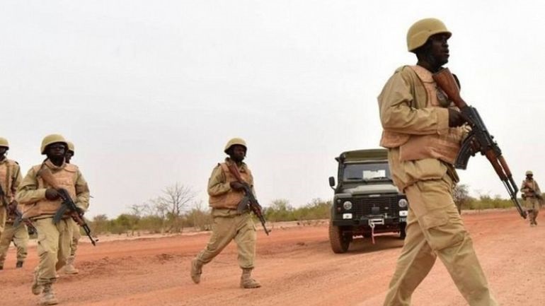Η Μπουρκίνα Φάσο βυθίζεται στο πένθος έπειτα από νέα επίθεση τζιχαντιστών με δεκάδες νεκρούς