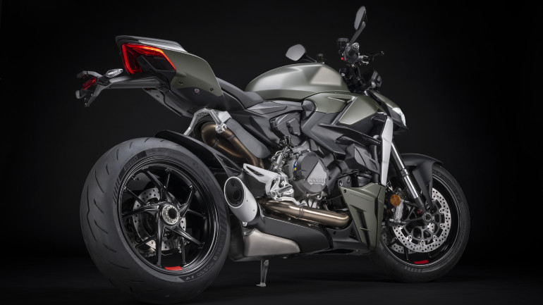 Το πράσινο χρώμα δίνει μια εκλεπτυσμένη αισθητική στο δυναμικό Streetfighter V2.