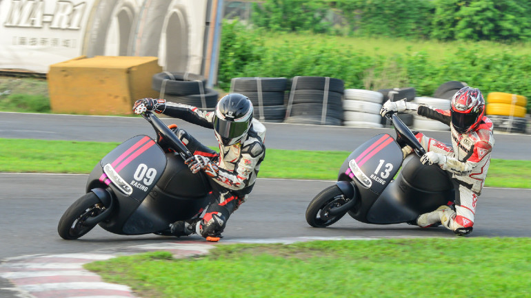 Gogoro και Kymco σε αγώνες με ηλεκτρικά scooter