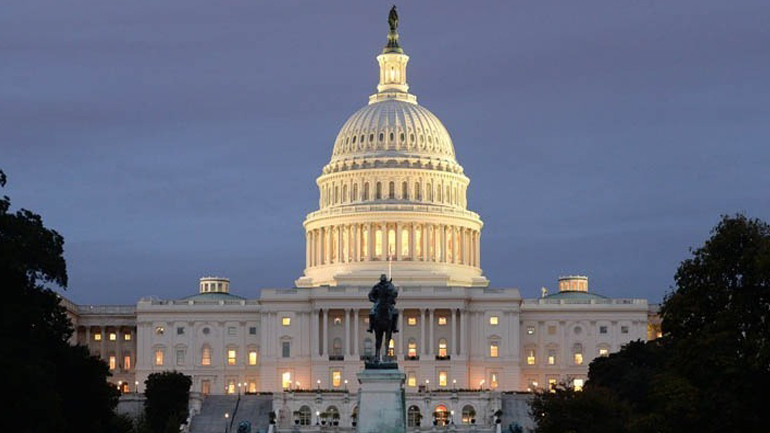 Οι ΗΠΑ καλούν το Λονδίνο να συνεχίσει «με καλή πίστη τις διαπραγματεύσεις» για το πρωτόκολλο της Β. Ιρλανδίας