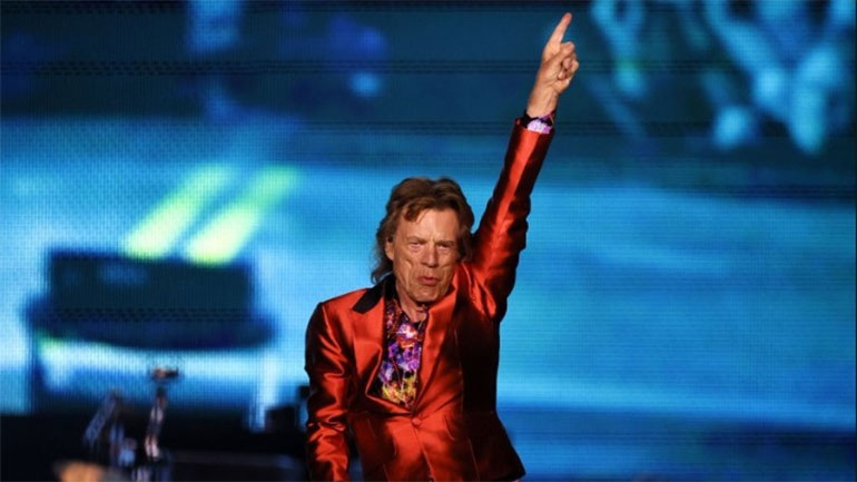 Θετικός στον κορωνοϊό ο Μικ Τζάγκερ, αναβάλλεται συναυλία των Rolling Stones