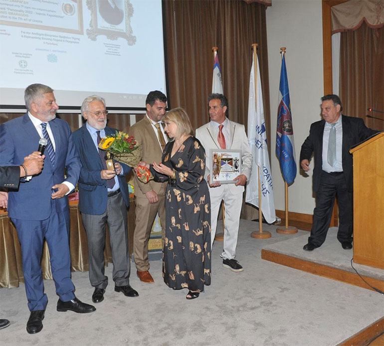 Ο Περιφερειάρχης Γιώργος Πατούλης, ο σκηνοθέτης Γιάννης Σμαραγδής, η ηθοποιός Άννα Αδριανού και ο Πρόεδρος της Ακαδημίας Ελληνικών Βραβείων Δημήτρης Μουζακίτης – Φωτό ΑΡΗΣ