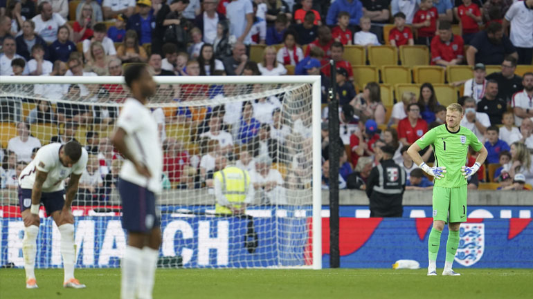 Λιοντάρια με μασέλες…