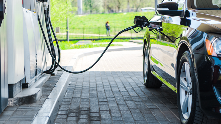 Τα σενάρια πριμοδότησης βενζίνης και πετρελαίου κίνησης Τα σενάρια πριμοδότησης βενζίνης και πετρελαίου κίνησης