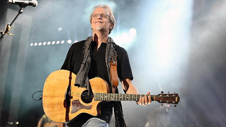 Ο Μίλτος Πασχαλίδης στο Δημοτικό Στάδιο Παλαιάς Φώκαιας